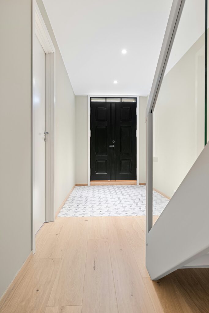 alex-tyson-vf45WqWUosg-unsplash